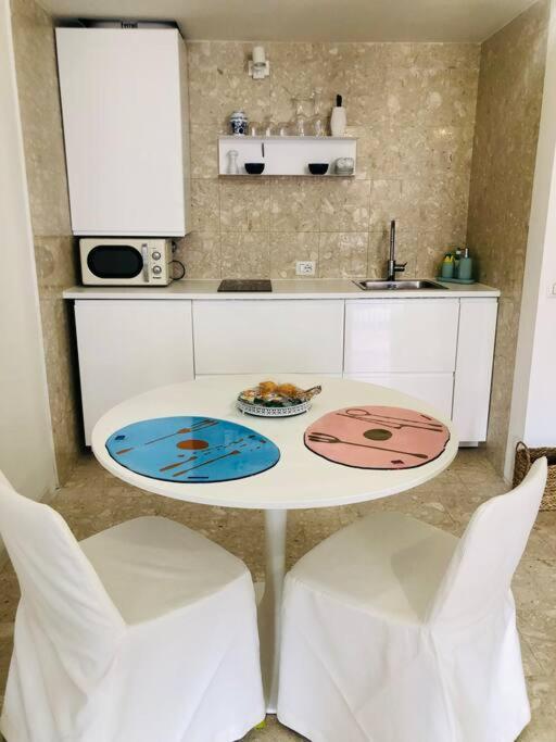 Ferienwohnung San Bernardino Monolocale Con Balcone Verona Exterior foto