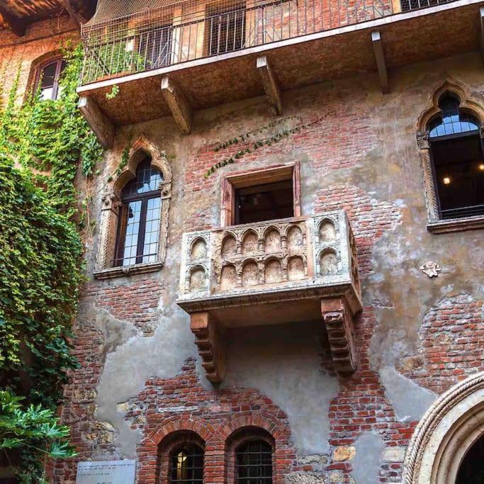 Ferienwohnung San Bernardino Monolocale Con Balcone Verona Exterior foto